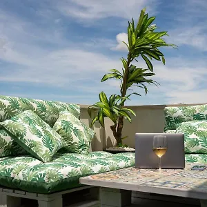Dah - Dom Afonso Henriques (adults Only) 2*, Lisbona Portogallo