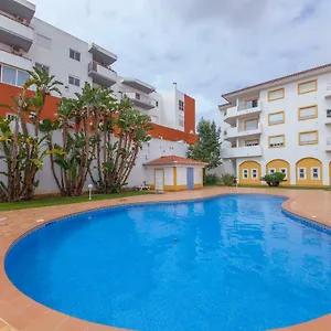 De 100 M2 Com 2 Apartamento