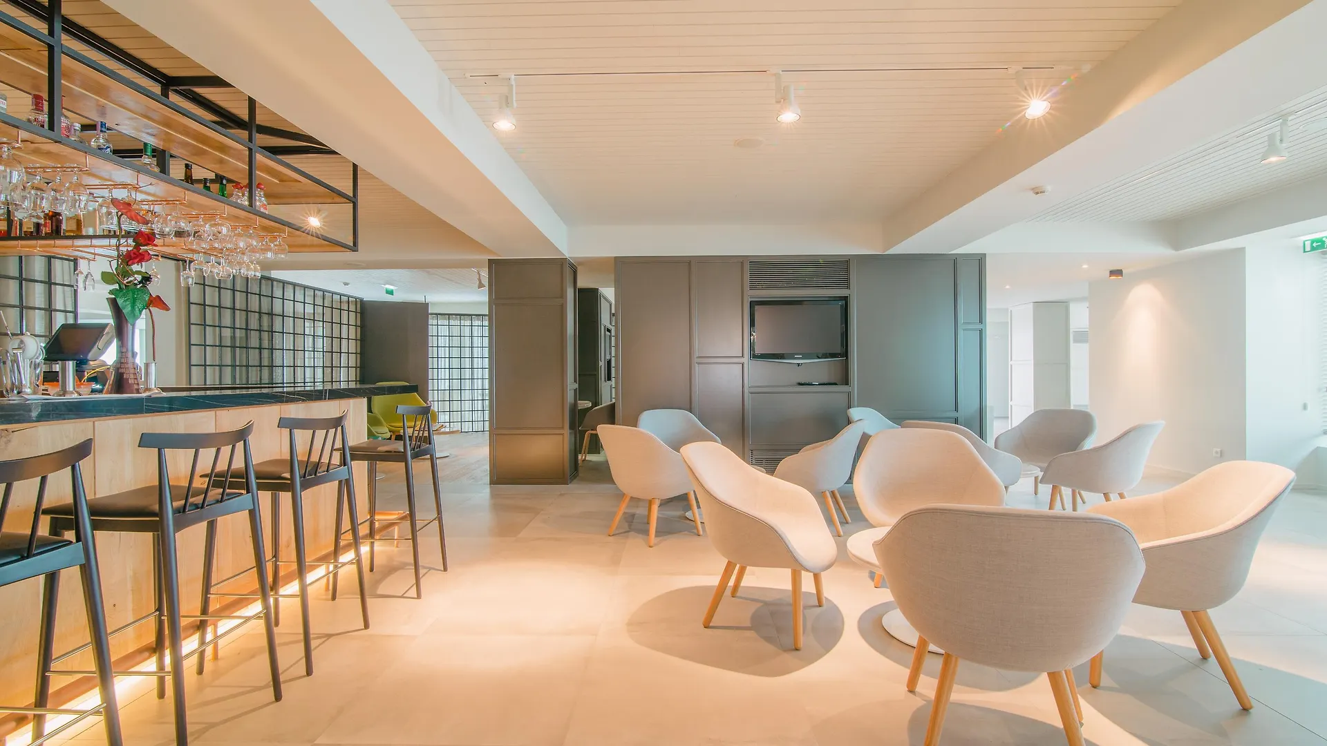Aqualuz Lagos By The Editory Aparthotel